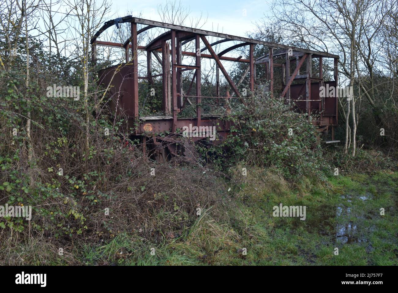 Abbandonato materiale rotabile sulla via Colliers, tra Frome e Radstock, Somerset, Inghilterra, Regno Unito Foto Stock