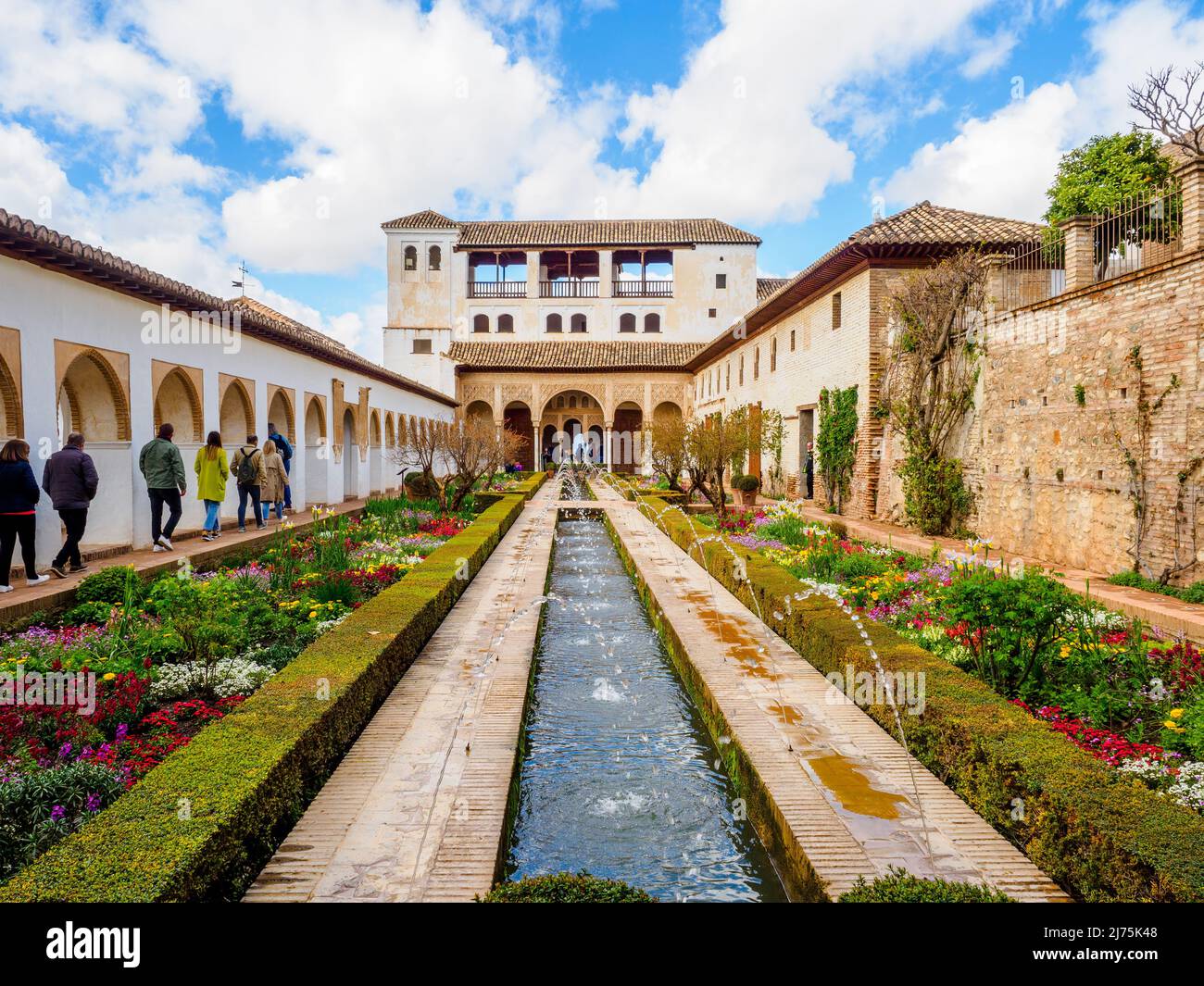 Il patio de la Acequia nel complesso Generalife - Alhambra - Granada, Spagna Foto Stock