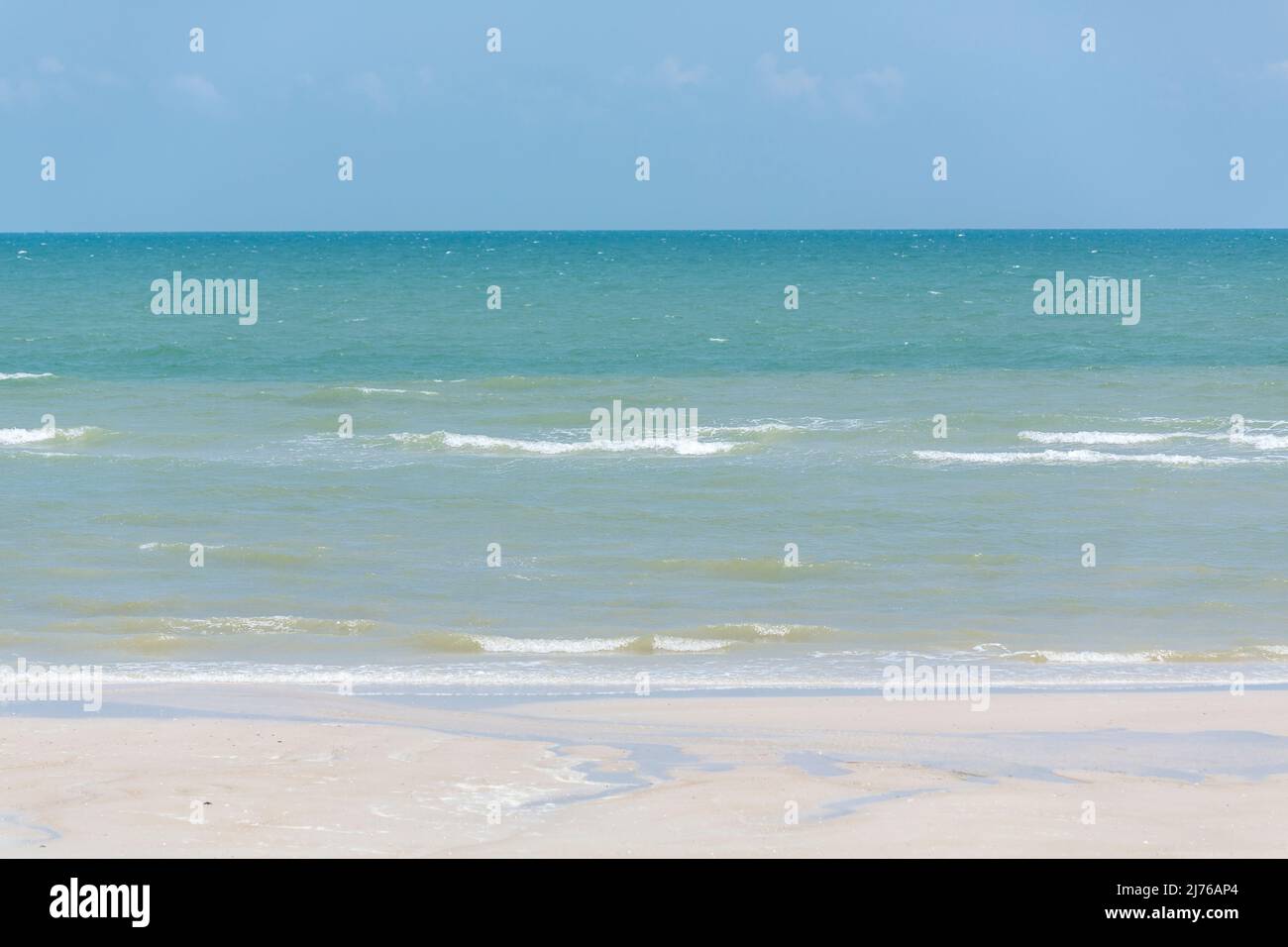 Sea, Dusit Thani hotel Complex, Hua Hin, Prachuap Khiri Khan provincia, Thailandia, Golfo di Thailandia, Asia Foto Stock