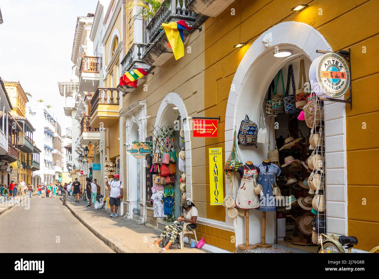 Calle de Manuel Roman y Picon, Old Cartagena, Cartagena, Bolivar, Repubblica di Colombia Foto Stock