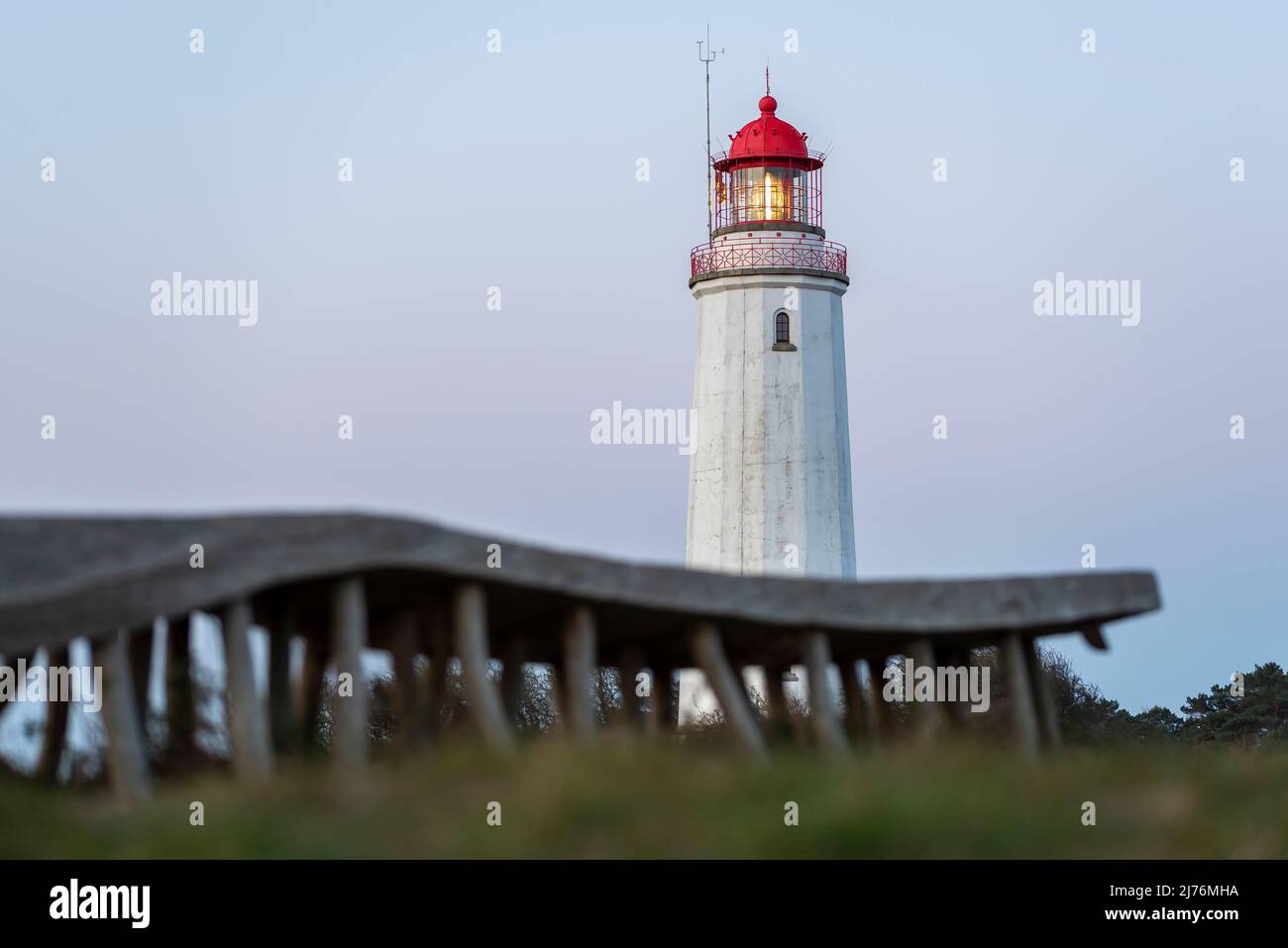 Germania, Meclemburgo-Pomerania occidentale, isola di Hiddensee, faro Dornbusch sulla Schluckwieksberg, parco nazionale Vorpommersche Boddenlandschaft Foto Stock