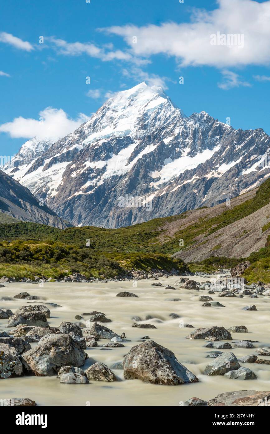 Famoso Monte Cook dal circuito di Hooker Valley, Isola del Sud della Nuova Zelanda Foto Stock