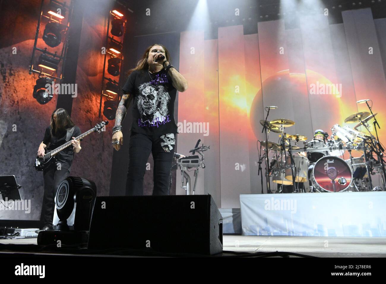 James LaBrie durante il concerto del Dream Theatre Top of the World Tour 2022, 6th maggio 2022, a PalaEur, Roma, Italia. Foto Stock