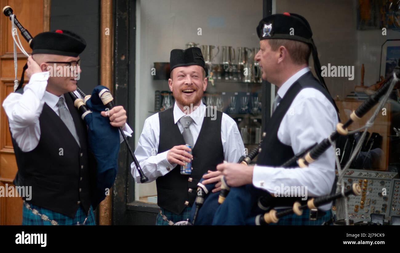 Edimburgo Scozia, Regno Unito maggio 07 2022. Centinaia prendono parte al mese di maggio marzo e Rally che parte da Johnston Terrace e ha fatto il suo percorso attraverso la città. Credit sst / alamy live news Foto Stock