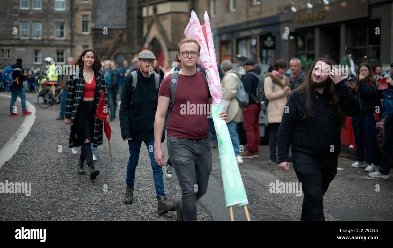 Edimburgo Scozia, Regno Unito maggio 07 2022. Centinaia prendono parte al mese di maggio marzo e Rally che parte da Johnston Terrace e ha fatto il suo percorso attraverso la città. Credit sst / alamy live news Foto Stock