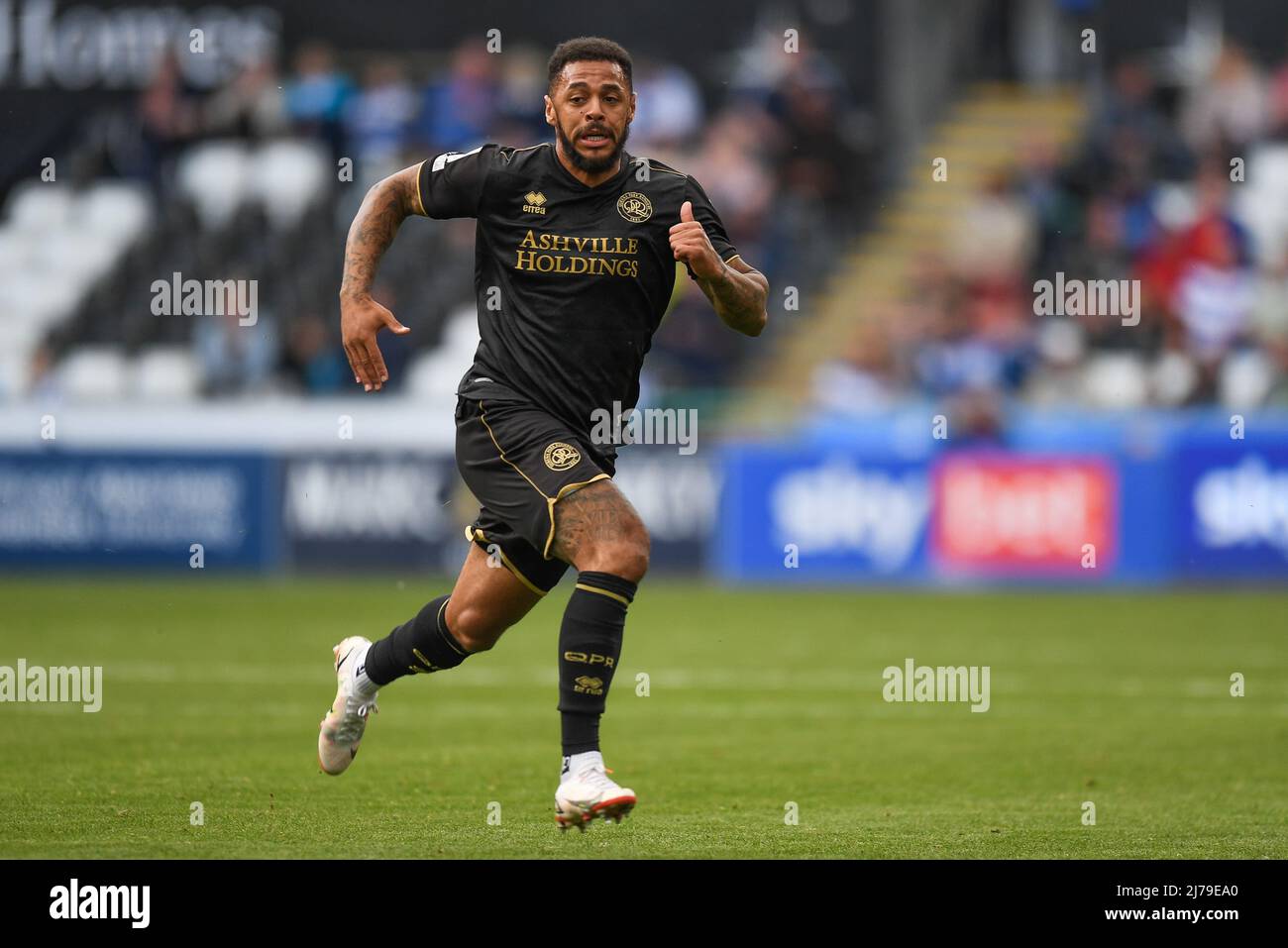 Andre Gray #19 di Queens Park Rangers durante la partita a Swansea, Regno Unito il 5/7/2022. (Foto di Mike Jones/News Images/Sipa USA) Foto Stock