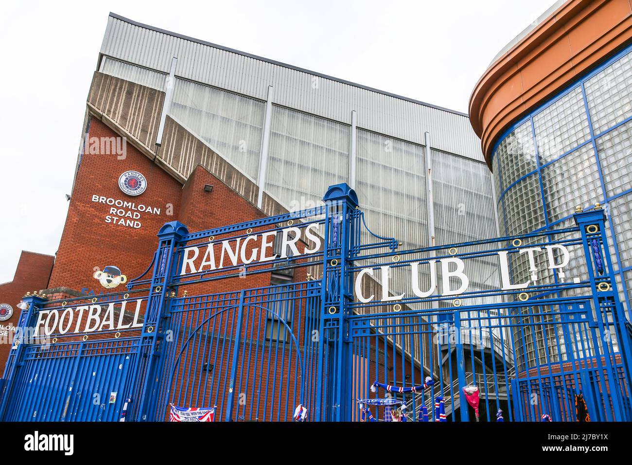 Ingresso allo stadio di calcio Ibrox, sede del Rangers FC, Glasgow, Scozia, Regno Unito Foto Stock