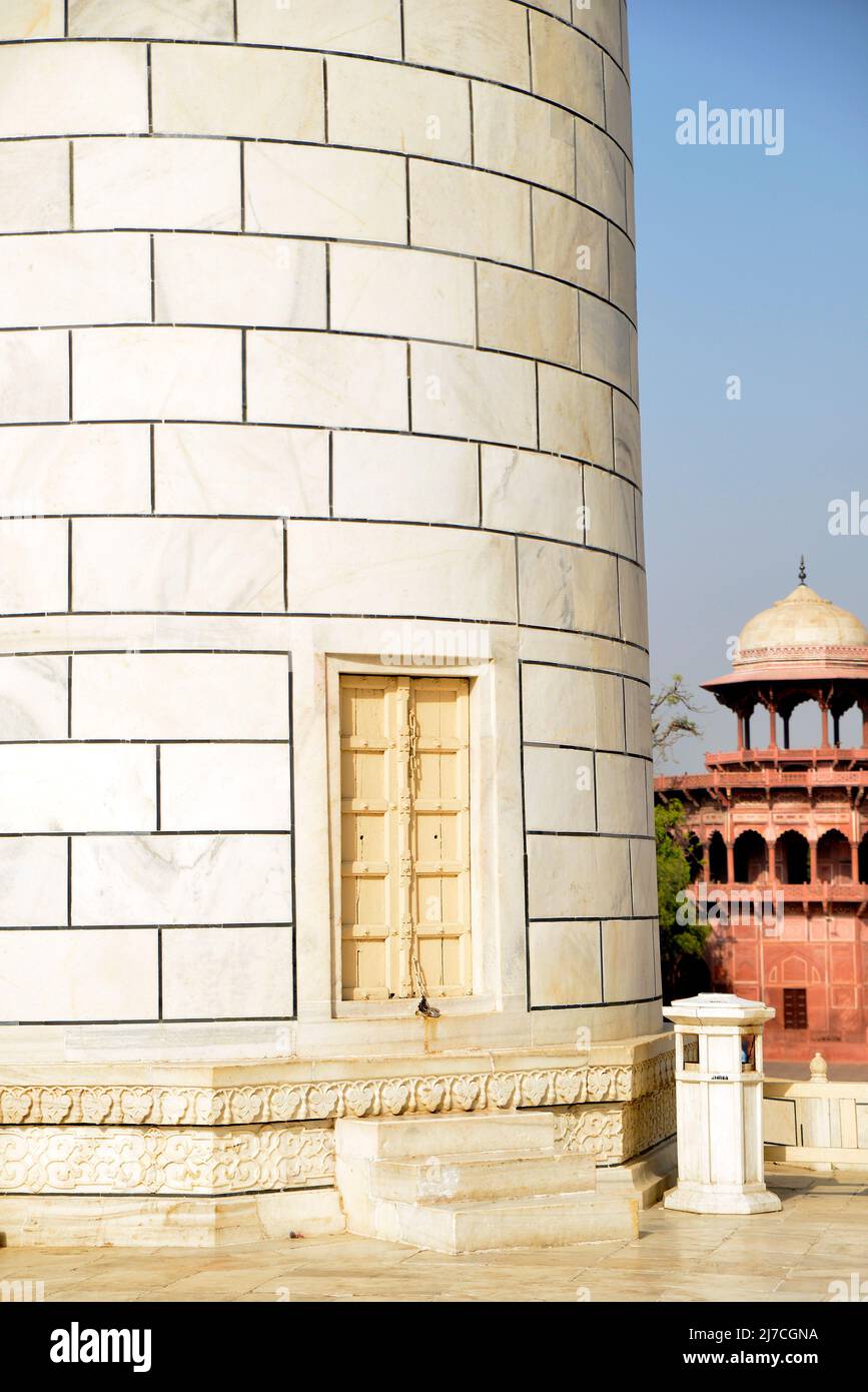 Cupola architettonica al Taj Mahal Foto Stock