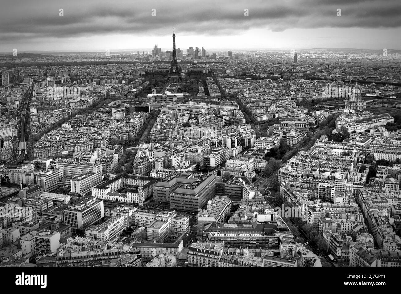 Vista da Montparnasse che mostra la Torre Eiffel. Parigi Skyline, Francia Foto Stock