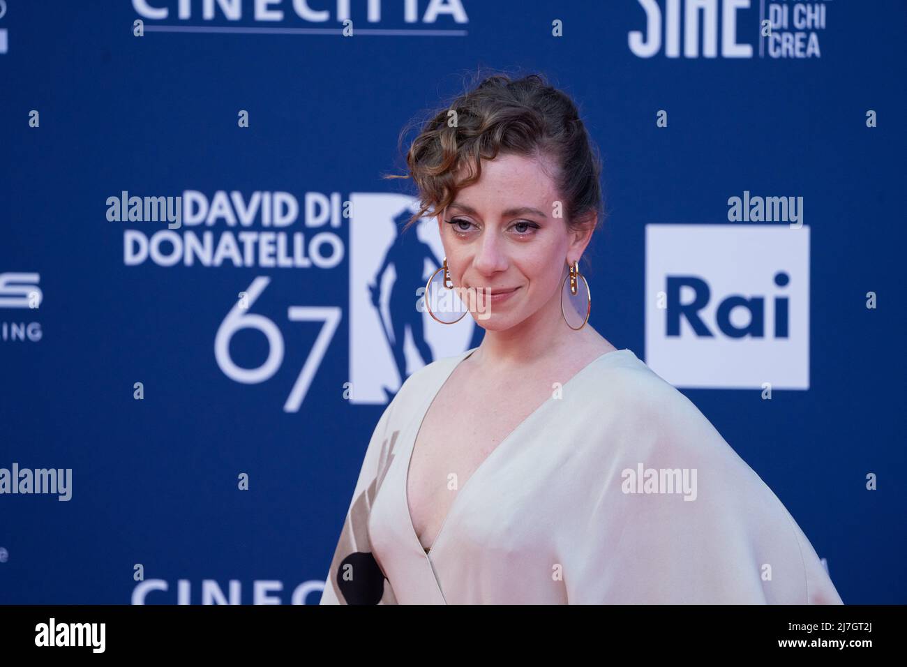 Roma, Italia, 3 maggio 2022 - Laura Samani partecipa al tappeto rosso al premio 'David di Donatello' 2022. Credits: Luigi de Pompeis/Alamy Live News Foto Stock