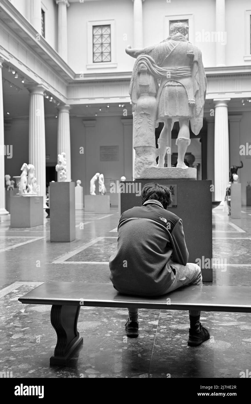 L'iconico Metropolitan Museum of Art al Central Park, New York City NY Foto Stock