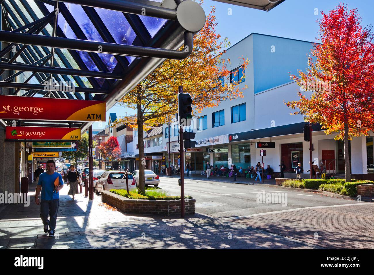 Australia, New South Wales, Central Coast, Gosford, vista su Mann Street, la strada principale di Gosford Foto Stock