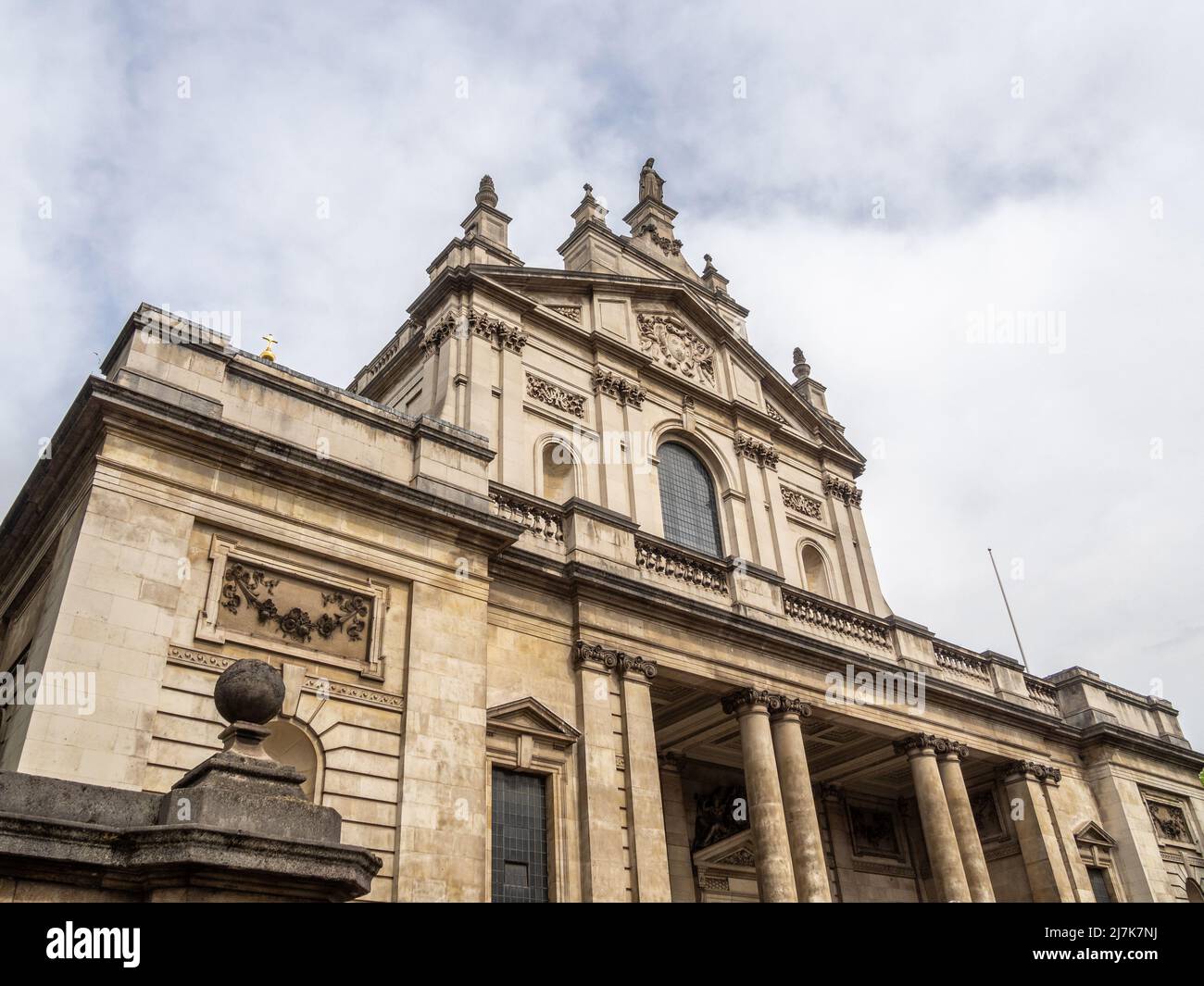 Esterno dell'Oratorio di Brompton, una chiesa cattolica romana a Kensington, Londra, Regno Unito Foto Stock