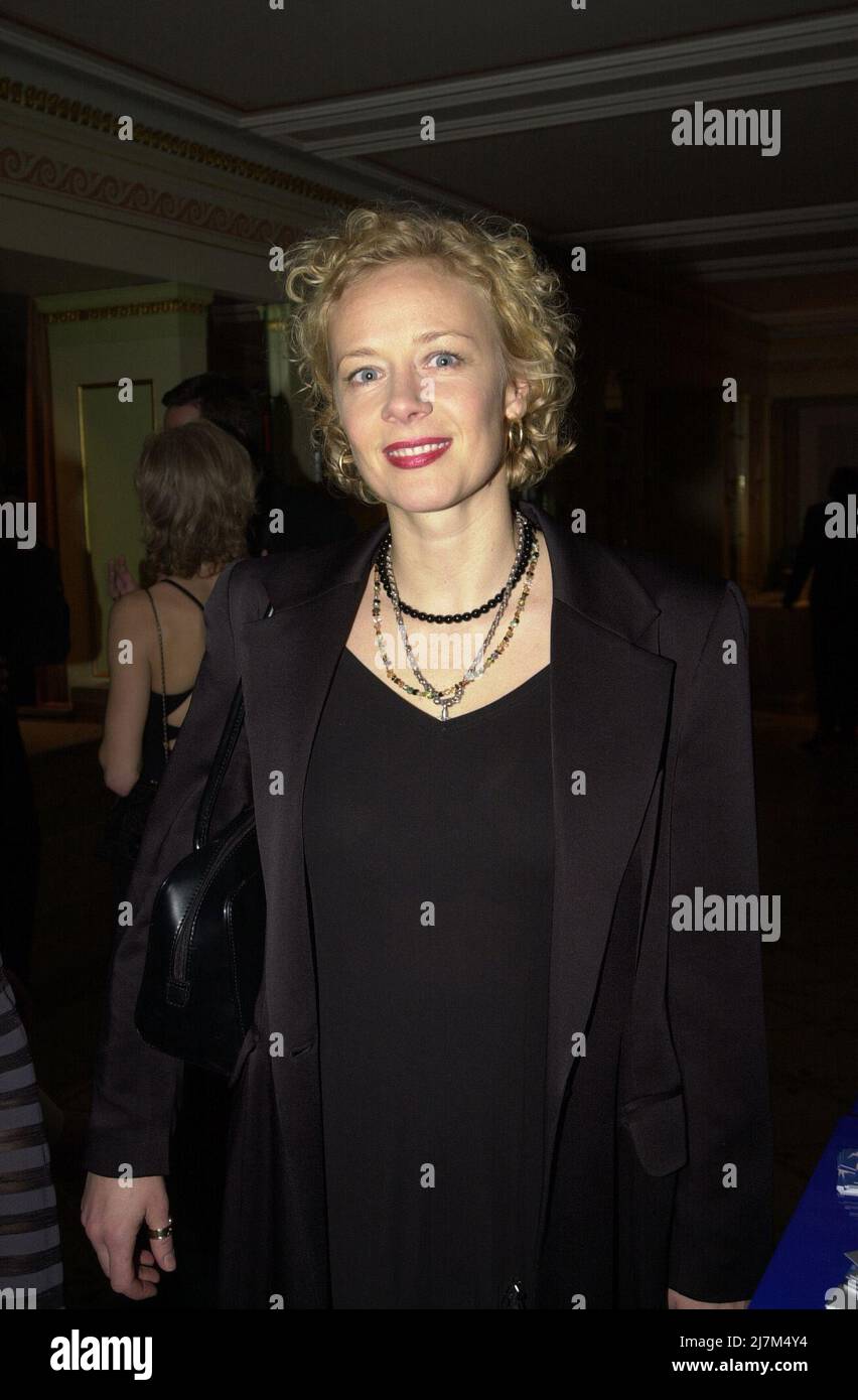 Katja Hannchen Leni Riemann deutsche Schauspielerin, Sängerin und Autorin bei der Verleihung der 'Goldenen Kamera' a Berlino, Germania 2003. Foto Stock