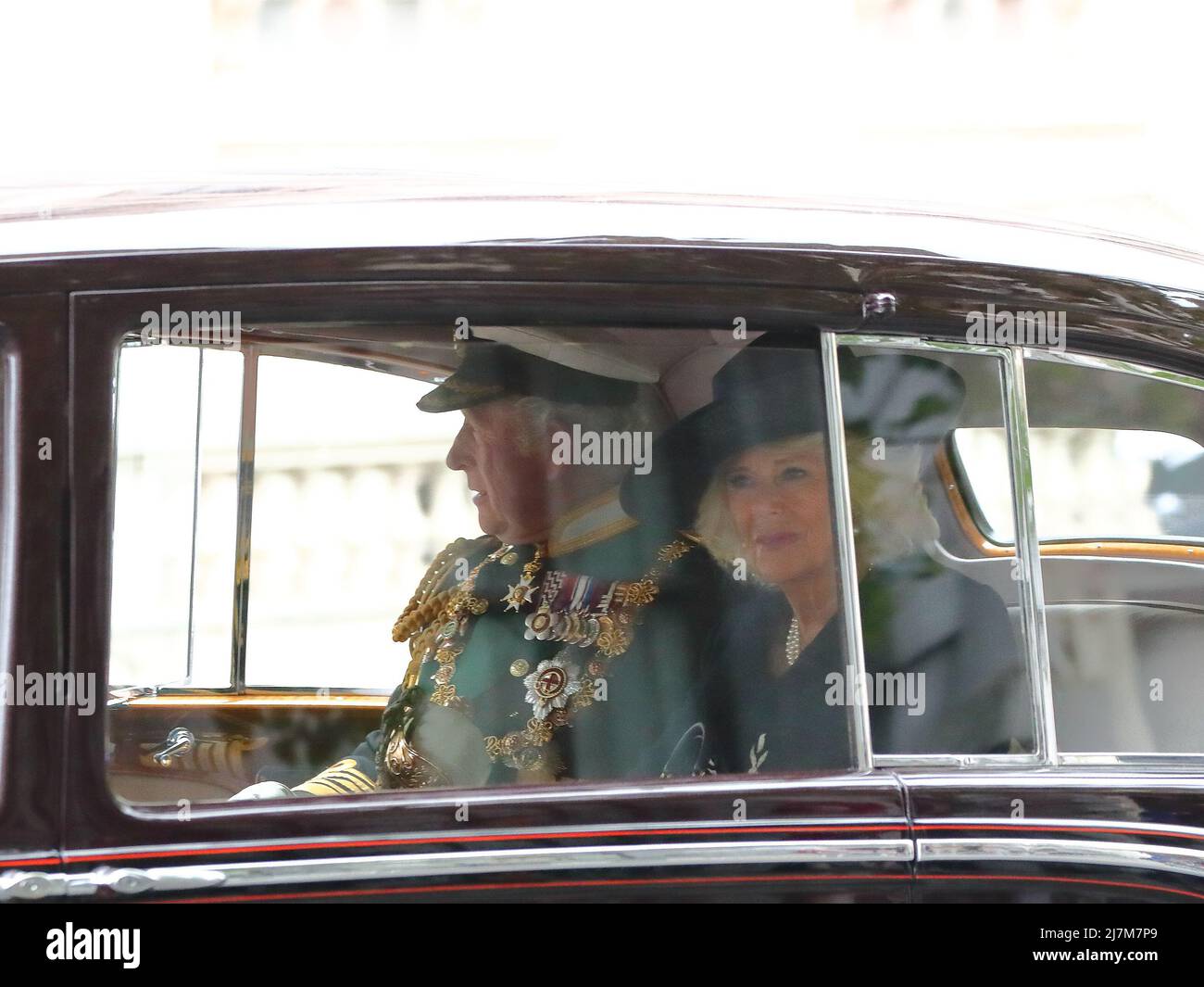 Londra, Regno Unito. 10th maggio 2022. Il Principe Carlo e Camilla arrivano per l'apertura di Stato del Parlamento. Credit: Uwe Deffner/Alamy Live News Foto Stock