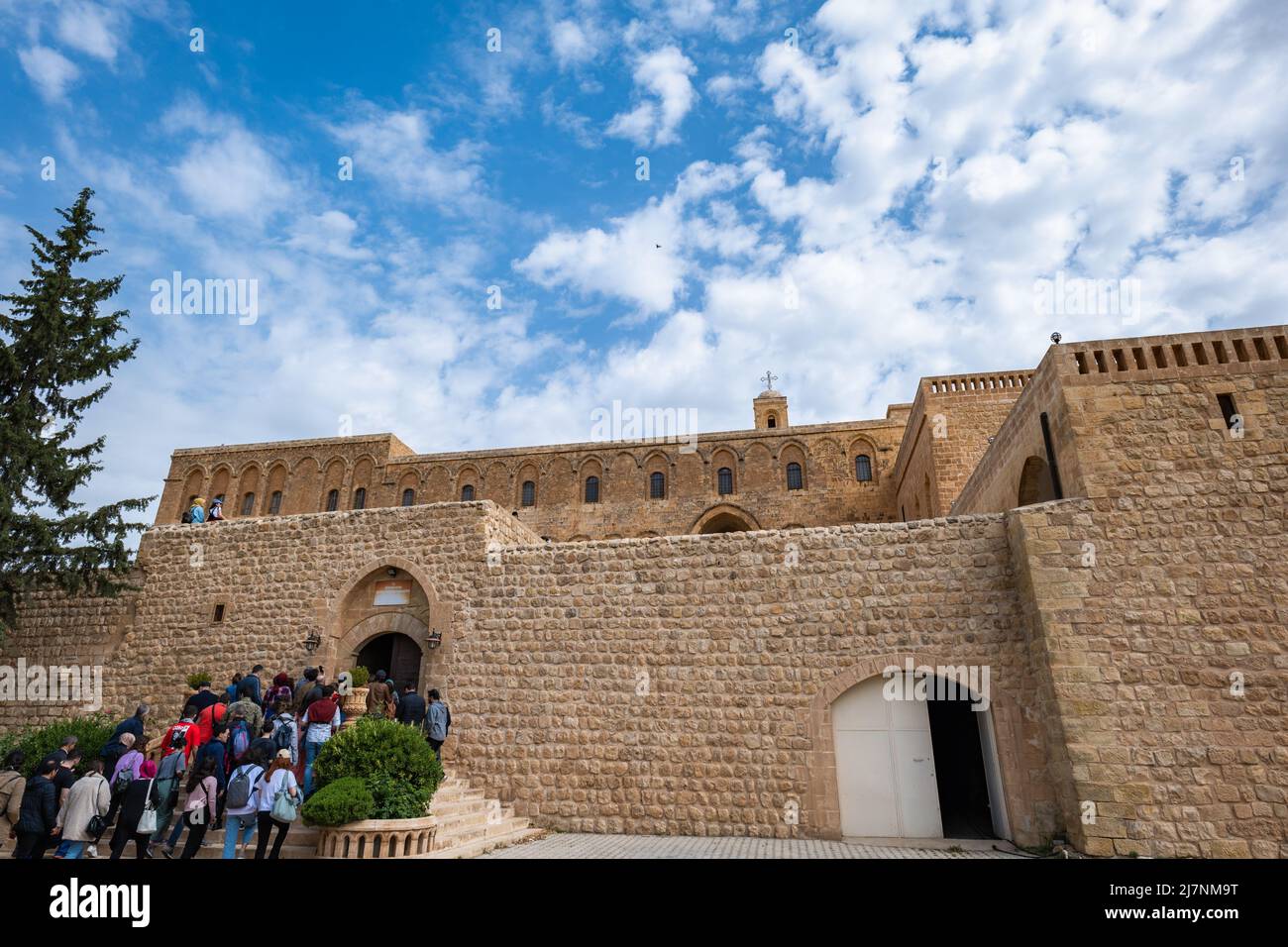 Mardin, Turchia - Maggio 2022: Monastero di Mor Hananyo a Mardin Turchia. Noto anche come monastero di Deyrulzafaran Foto Stock
