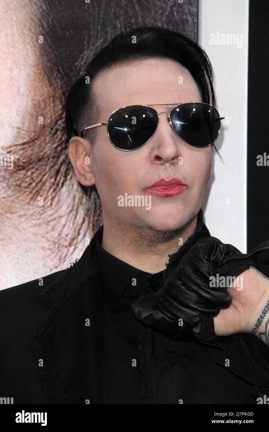 LOS ANGELES - Apr 10: Marilyn Manson al 'trascendence' Premiere al Village Theatre il 10 aprile 2014 a Westwood, CA Foto Stock