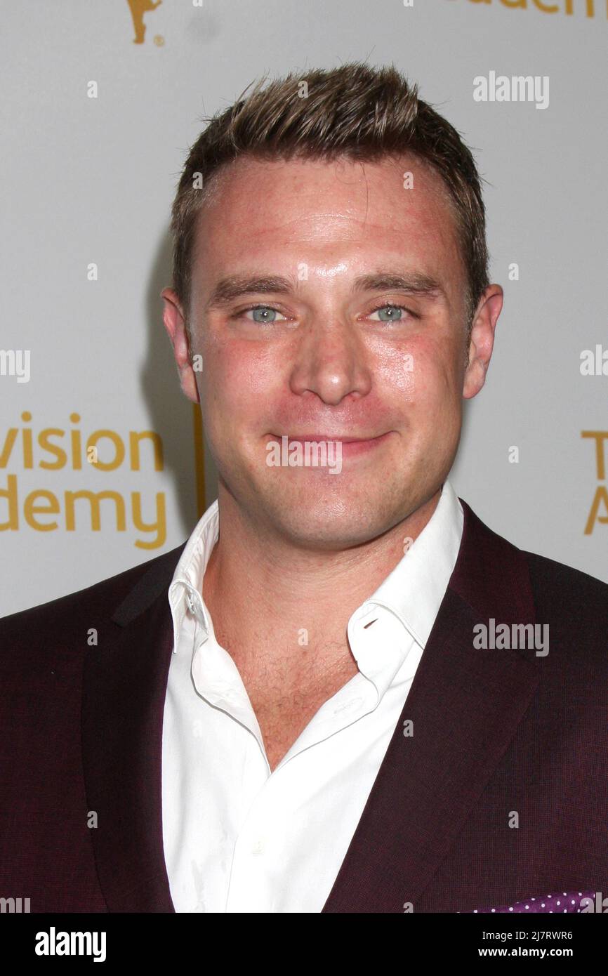 LOS ANGELES - GIU 19: Billy Miller al ricevimento ATAS Daytime Emmy Nominees al London Hotel il 19 Giugno 2014 a West Hollywood, CA Foto Stock