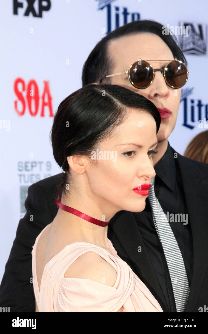 LOS ANGELES - SET 6: Lindsay Usich, Marilyn Manson al 'Sons of Anarchy' Premiere Screening al TCL Chinese Theatre il 6 settembre 2014 a Los Angeles, CA Foto Stock