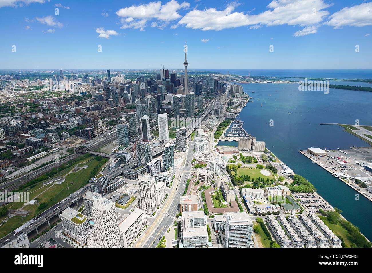 L'ovest di Toronto come visto da Lakeshore Foto Stock