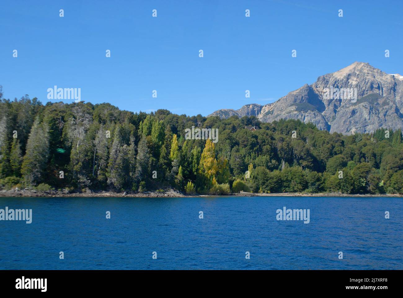 Vista panoramica sul lago Nahuel Huapi in Argentina Foto Stock