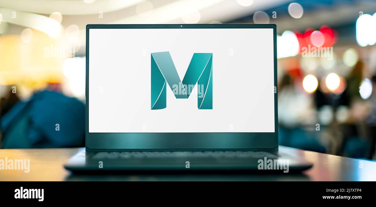 POZNAN, POL - Apr 7, 2022: Computer portatile con logo di Autodesk Maya, un'applicazione grafica per computer 3D sviluppata da Alias Systems Corporation Foto Stock