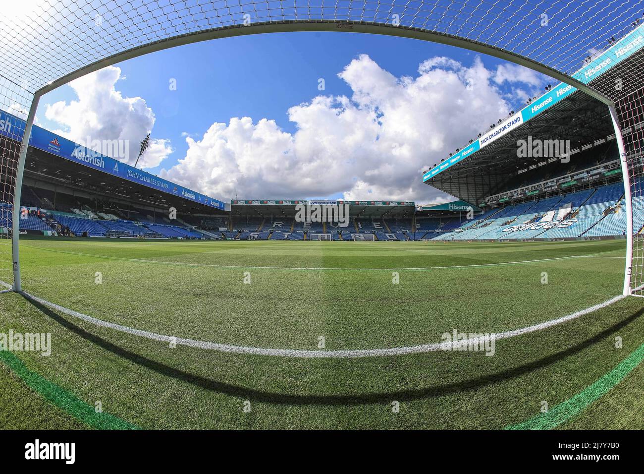 Leeds, Regno Unito. 11th maggio 2022. Una visione generale di Elland Road davanti a questa tappa serale della Premier League, Leeds United contro Chelsea a Leeds, Regno Unito, il 5/11/2022. (Foto di Mark Cosgrove/News Images/Sipa USA) Credit: Sipa USA/Alamy Live News Foto Stock