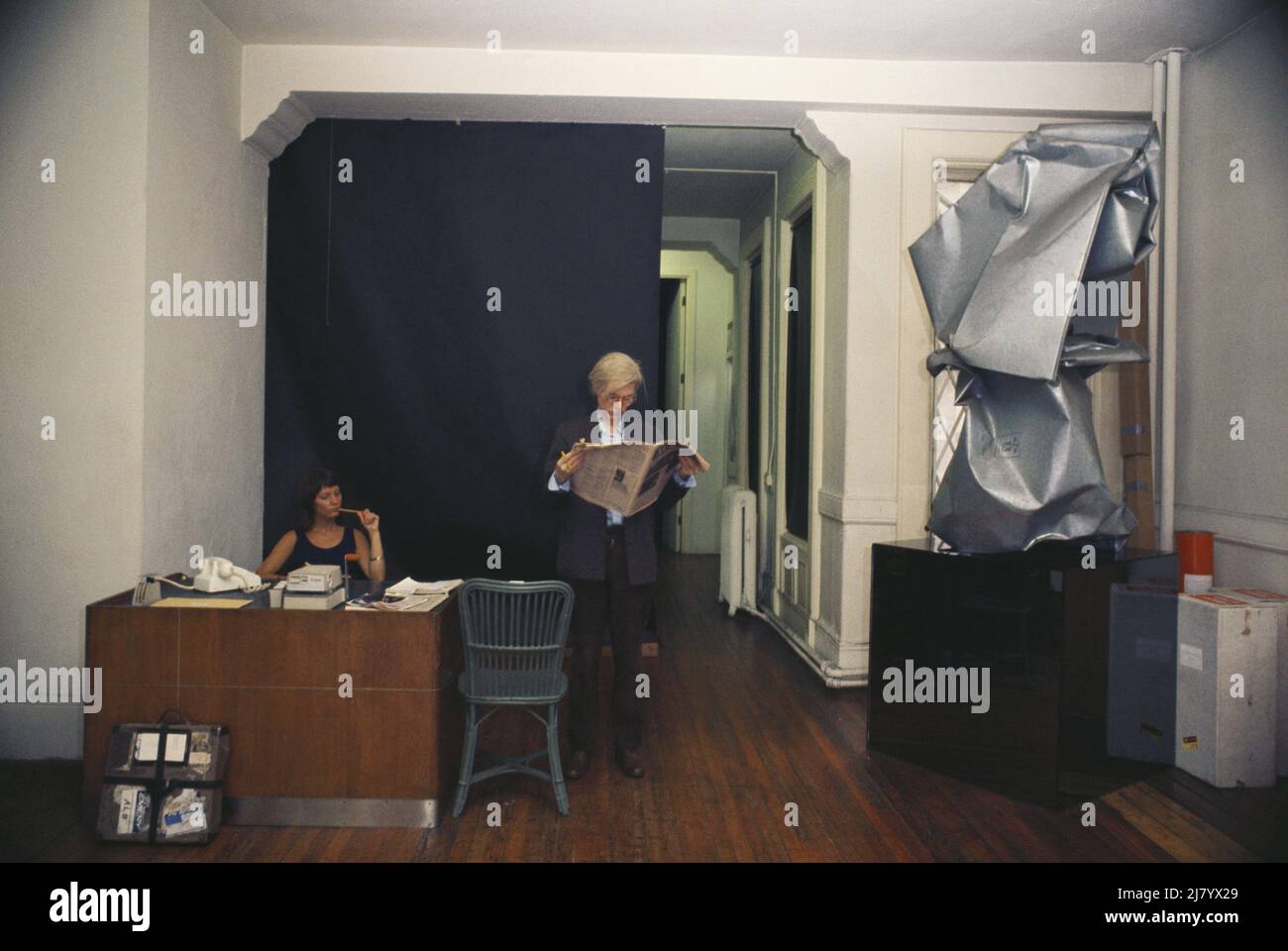 Andy Warhol nel suo studio, 1978 Foto Stock