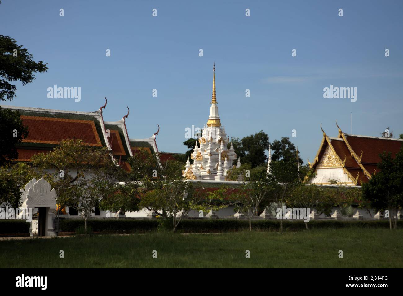Wat Phra Borommathat Chaiya, un antico stupa buddista costruito in stile architettonico Srivijayan a Chaiya, Surat Thani, Thailandia. Foto Stock