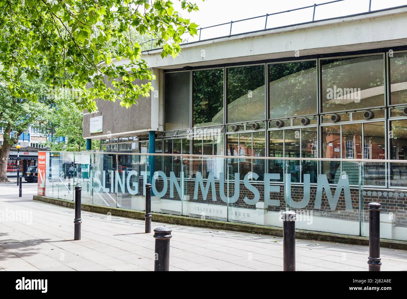 Il Museo di Islington, parte della filiale di Finsbury della biblioteca di Islington a St. John Street, Londra, Regno Unito Foto Stock