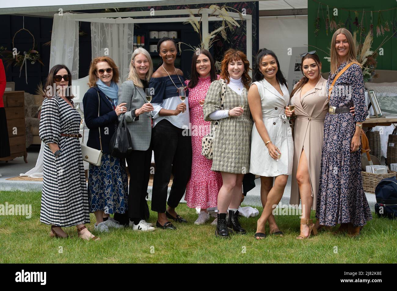 Windsor, Berkshire, Regno Unito. 12th maggio 2022. Era una giornata intensa e il sole splindeva il primo giorno del Royal Windsor Horse Show, allestita nei giardini privati del Castello di Windsor. Credit: Maureen McLean/Alamy Live News Foto Stock