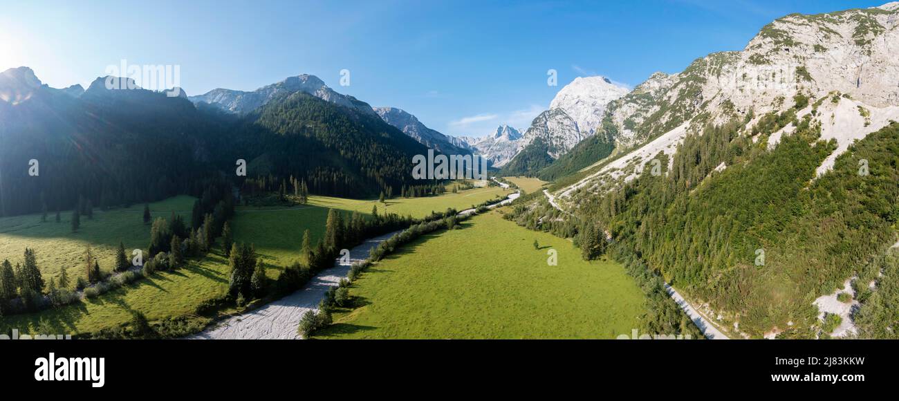 Paesaggio montano idilliaco, Gramaital, vista su una valle di montagna vicino Pertisau, Tirolo, Austria Foto Stock