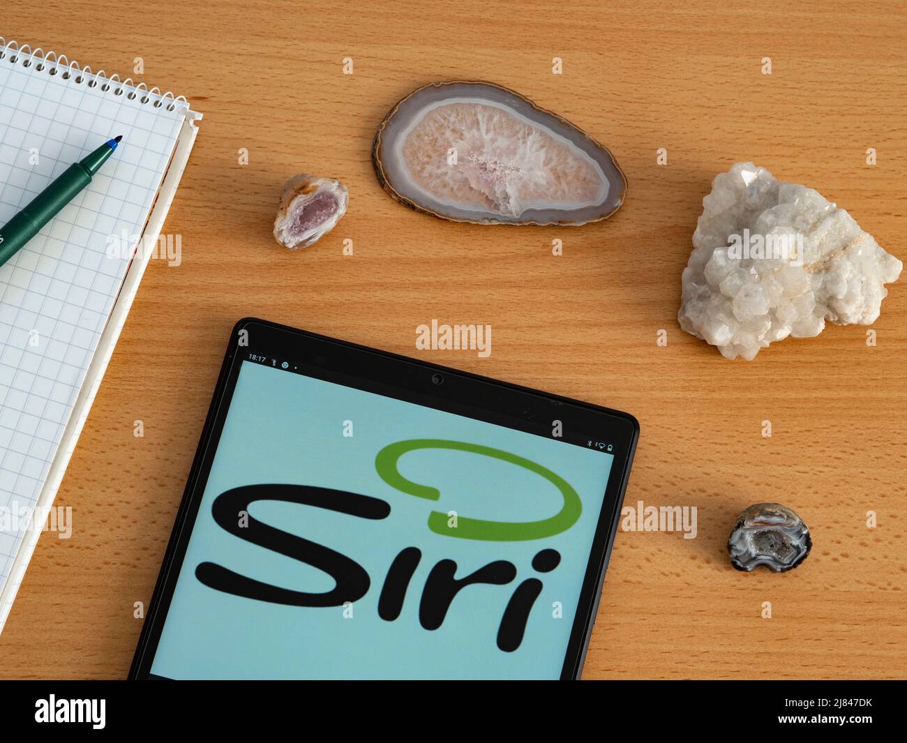 Germania. 12th maggio 2022. In questa foto è illustrato il logo Siri Inc. Di proprietà di Apple Inc. Visualizzato su un tablet. (Credit Image: © Igor Golovniov/SOPA Images via ZUMA Press Wire) Foto Stock