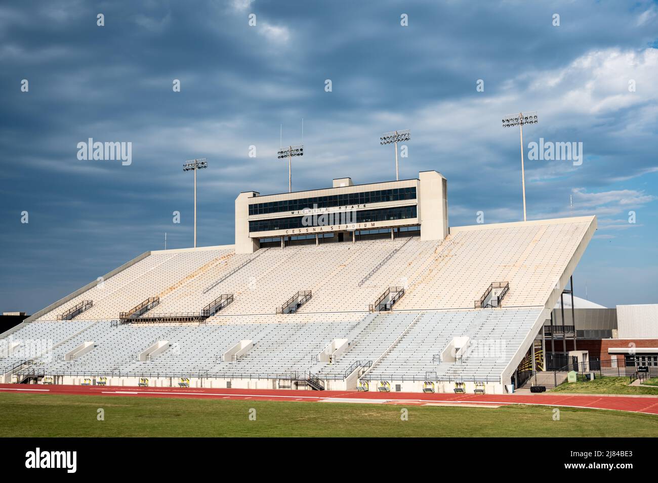 Wichita, Kansas, USA: 6-2021: Stadio Cessna nel campus della Wichita state University Foto Stock