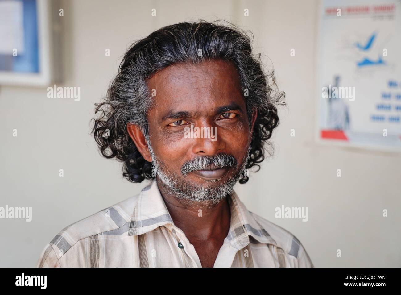 Ritratto di un uomo medio adulto in Tangassery, Thangassery, Kerala, India. Foto Stock