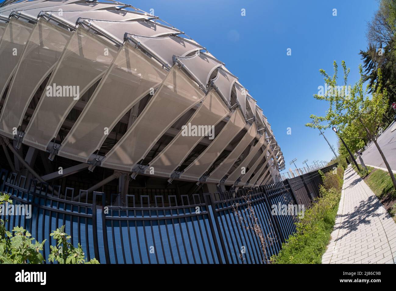 Una vista con lenti fisheye del Grandstand Stadium presso l'USTA Billie jean King National Tennis Center nel Flushing Meadows Corona Park a Queens, New York City. Foto Stock
