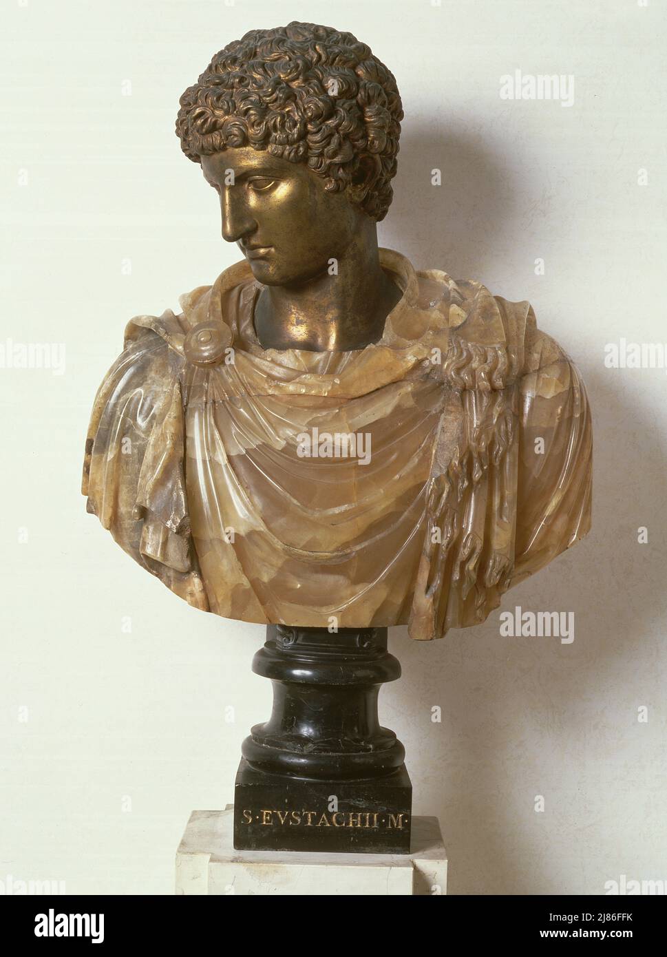 Madonna col Bambino intronata con Angeli (pannello) di Crocifisssi, Simone dei (c.1330-99); Galleria e Museo Estense, Modena, Italia; Italiano, fuori copyright. Foto Stock