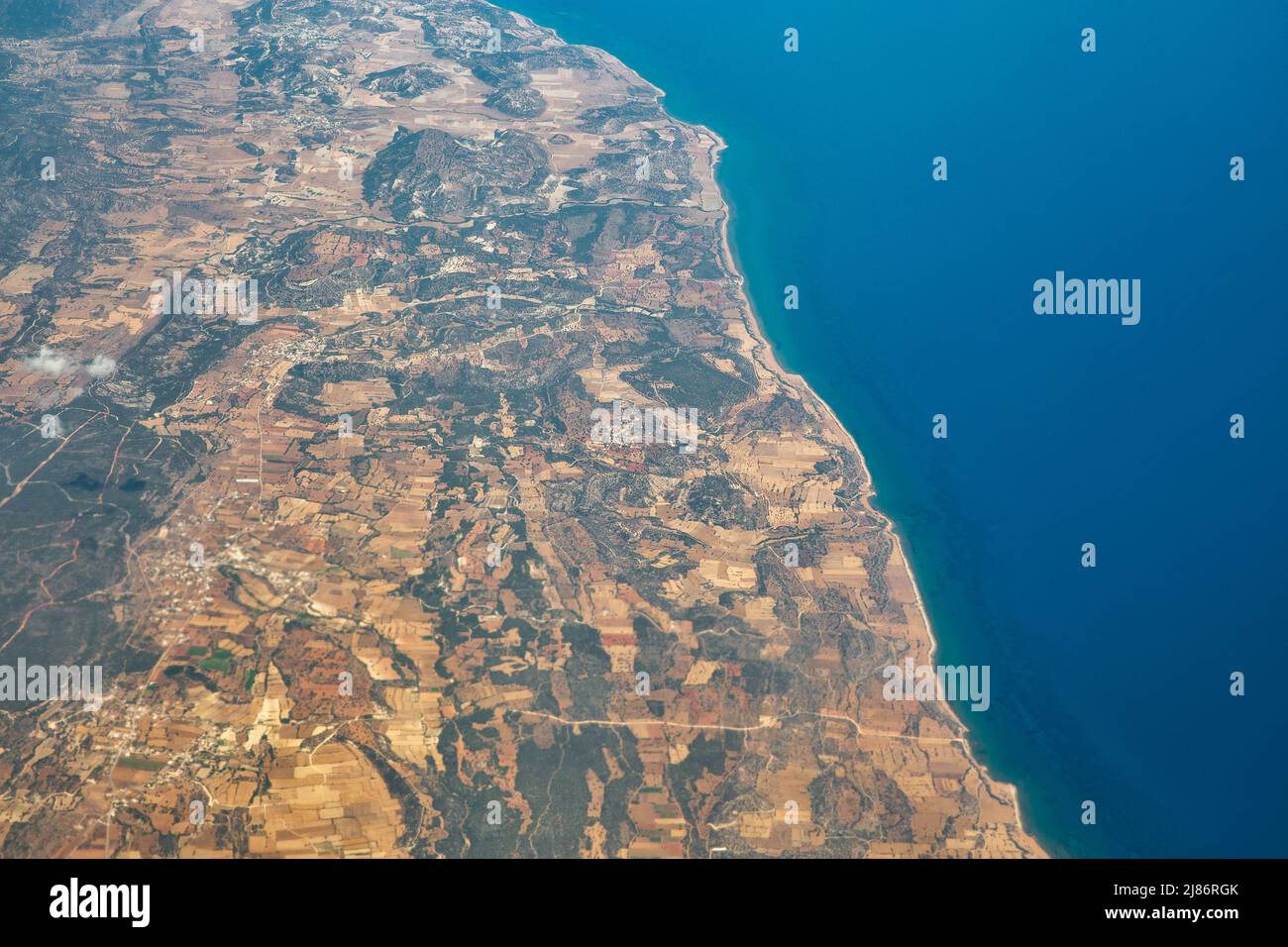 Vista aerea sul distretto di Gelincik o Vasili sulla penisola di Karpass a Cipro. È sotto il controllo de facto di Cipro settentrionale. Foto Stock