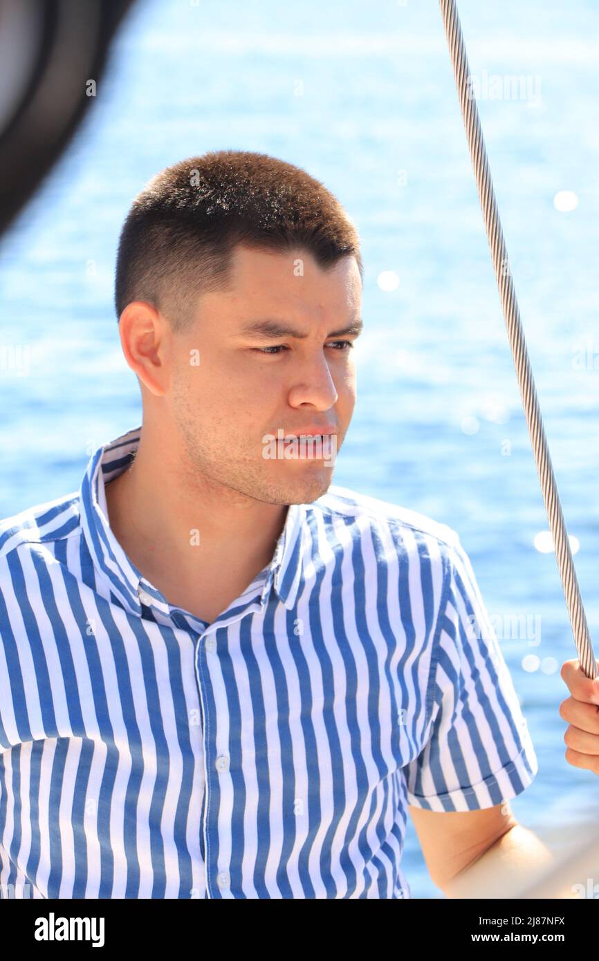 il giovane si distrava Foto Stock