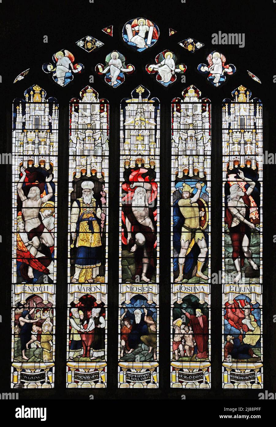 Una vetrata di Powell & Sons (1882) - artista Henry Holiday raffigurante i Patriarchi dell'Antico Testamento, la Chiesa di tutti i Santi, Evesham, Worcestershire Foto Stock
