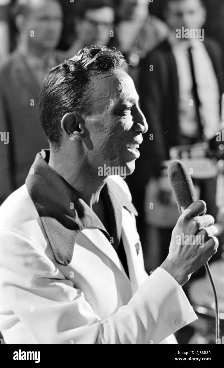 LEE DORSEY (1924-1986) cantante afro-americano in un programma televisivo britannico nell'ottobre 1966. Foto: Tony Gale Foto Stock