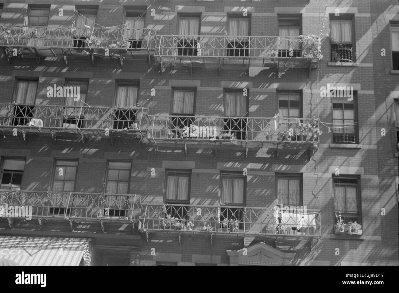 New York, New York. 61st Street tra le 1st e le 3rd Avenue. Facciate di casa. Foto Stock