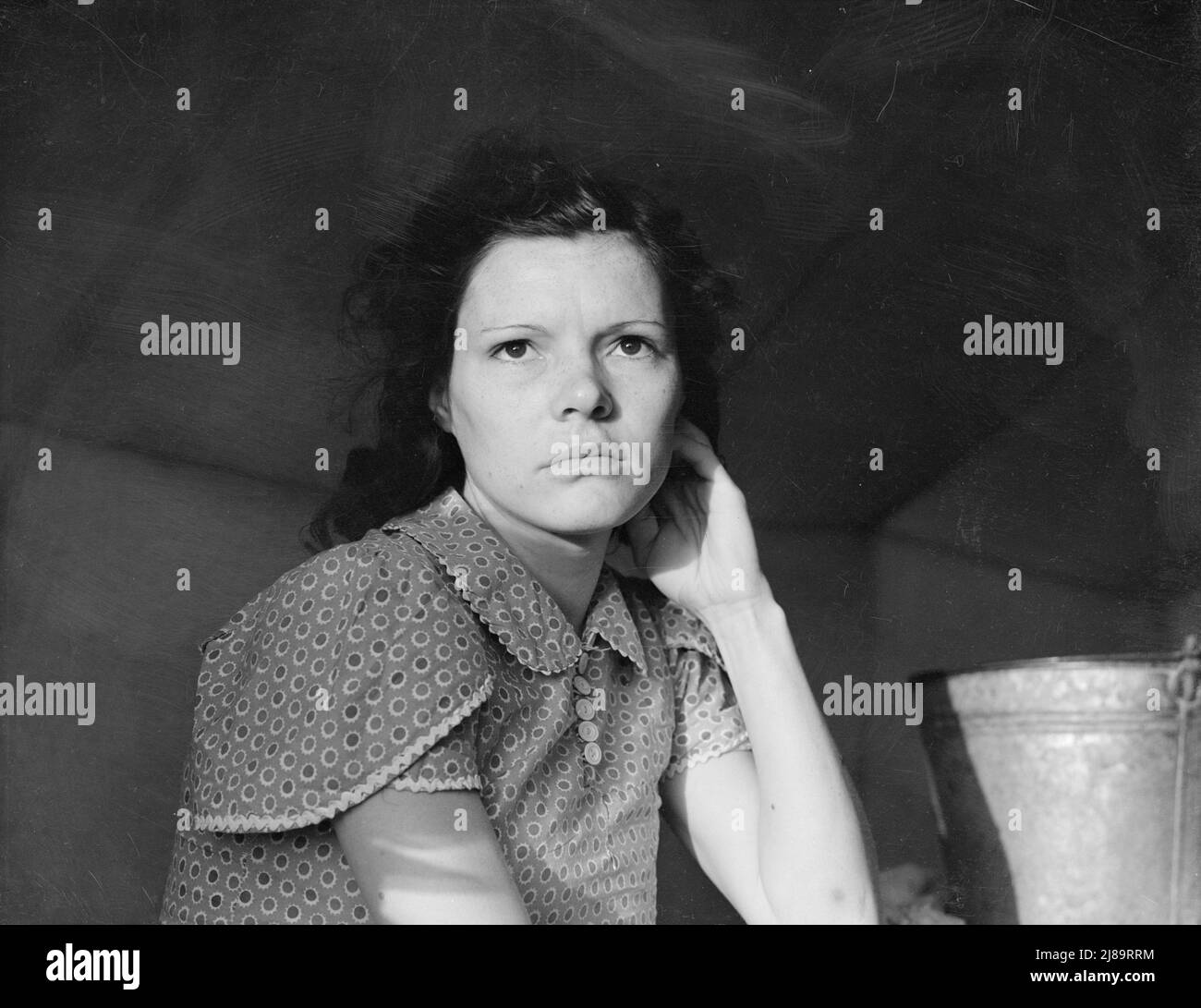 Una famiglia migratoria nel campo di lavoro della FSA (Farm Security Administration). Calipatria, Imperial Valley, California. Foto Stock