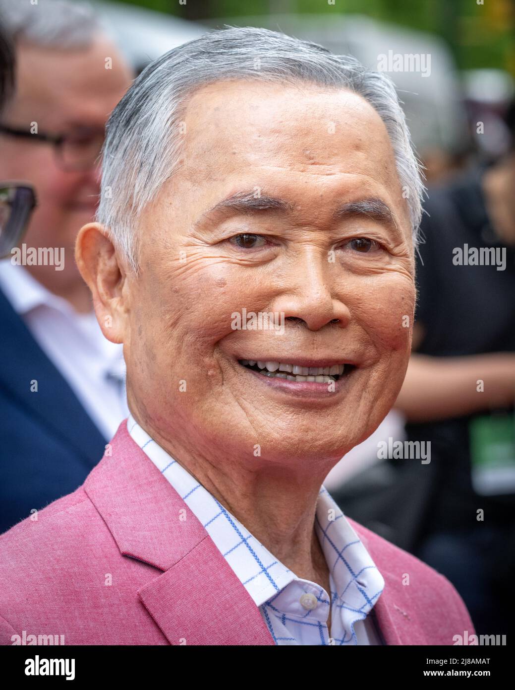 New York, Stati Uniti. 14th maggio 2022. Attore, attivista della giustizia sociale e Grand Marshall George Takei inaugurale arriva a Central Park per partecipare alla prima Japan Day Parade di New York. Credit: Enrique Shore/Alamy Live News Foto Stock