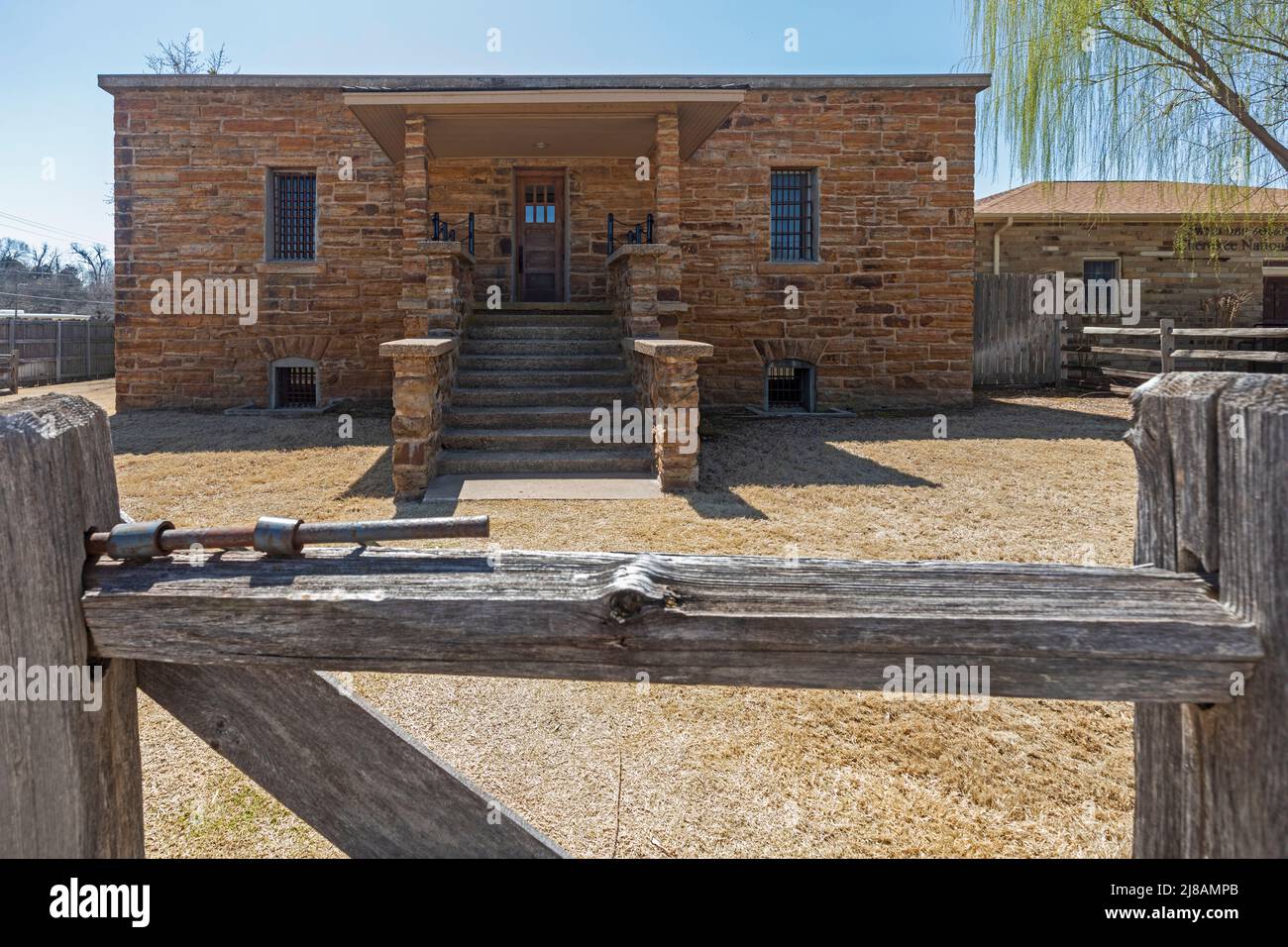 Tahlequah, Oklahoma - il Cherokee National Prison Museum. L'edificio è stato utilizzato come prigione dal 1875 fino al 1970s. Foto Stock