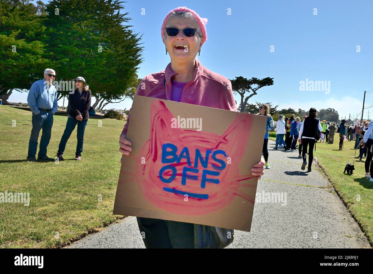 Monterey, California, Stati Uniti. 14th maggio 2022. Roe vs Wade Pro-Choice Anti-Supreme Court protesta (Credit Image: © Rory Merry/ZUMA Press Wire) Foto Stock