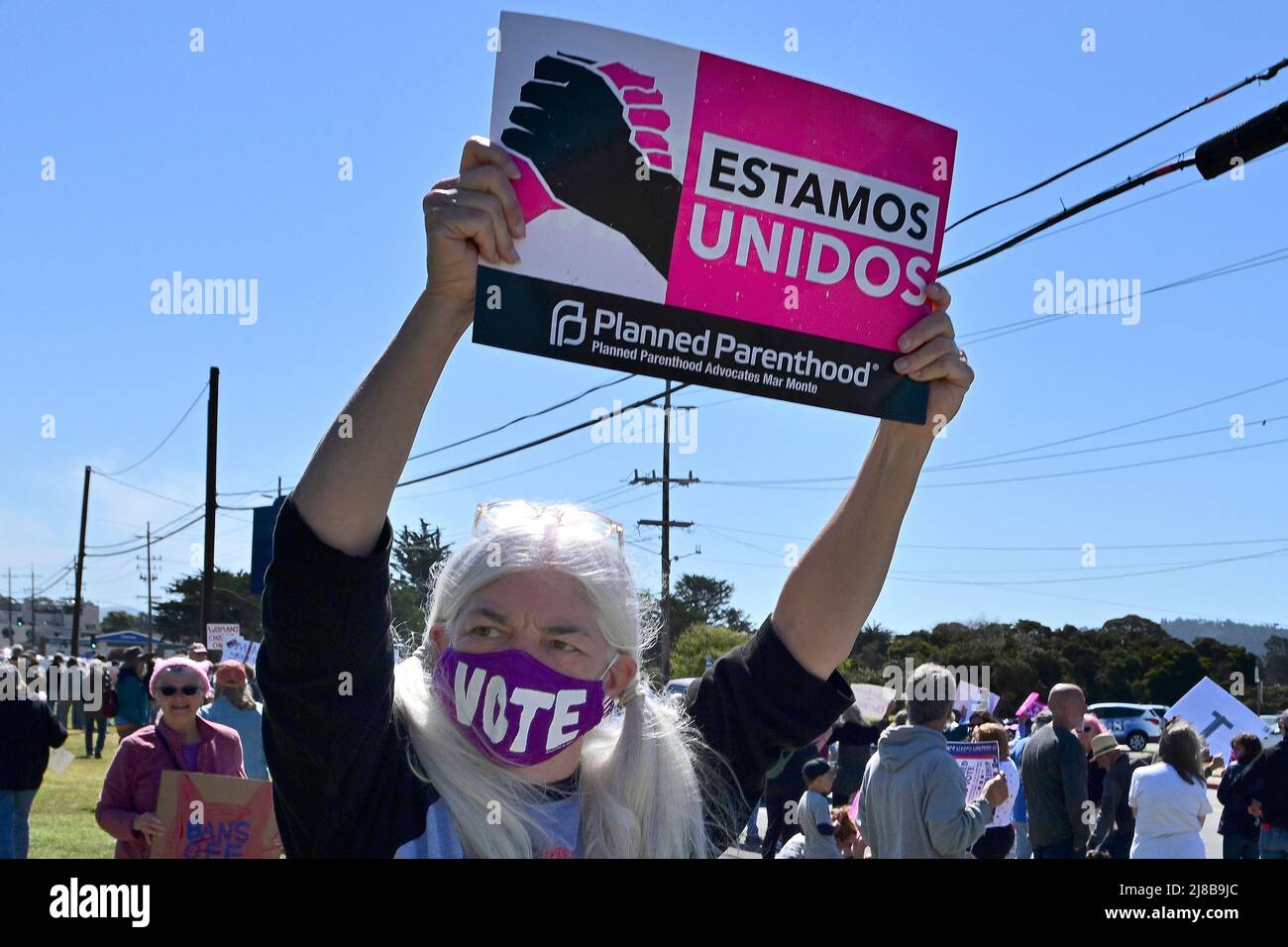 Monterey, California, Stati Uniti. 14th maggio 2022. Roe vs Wade Pro-Choice Anti-Supreme Court protesta (Credit Image: © Rory Merry/ZUMA Press Wire) Foto Stock