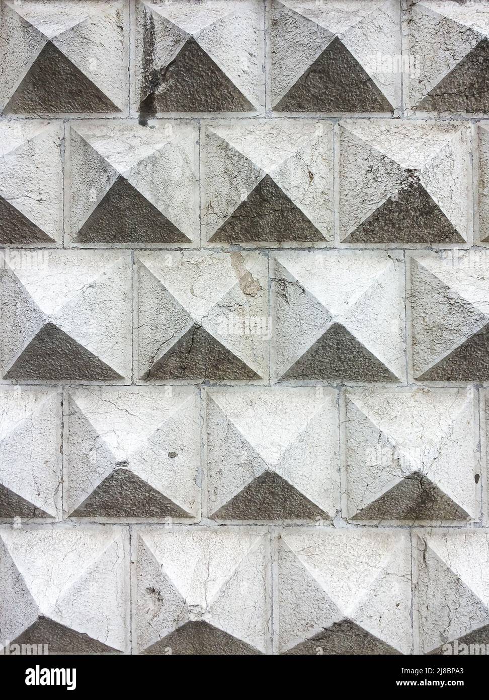 Palazzo dei diamanti, edificio rinascimentale costruito nel 15th secolo. Parete esterna in pietra rusticata chiamata 'bugnato', Ferrara, Italia Foto Stock