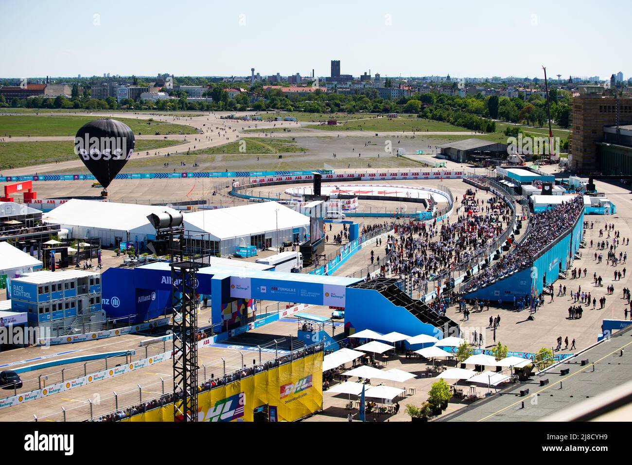 Grid durante l'ePrix di Berlino 2022, 5th meeting del Campionato Mondiale di Formula e ABB FIA 2021-22, sul circuito di Via dell'Aeroporto Tempelhof dal 13 al 15 maggio, a Berlino - Foto Joao Filipe/DPPI Foto Stock