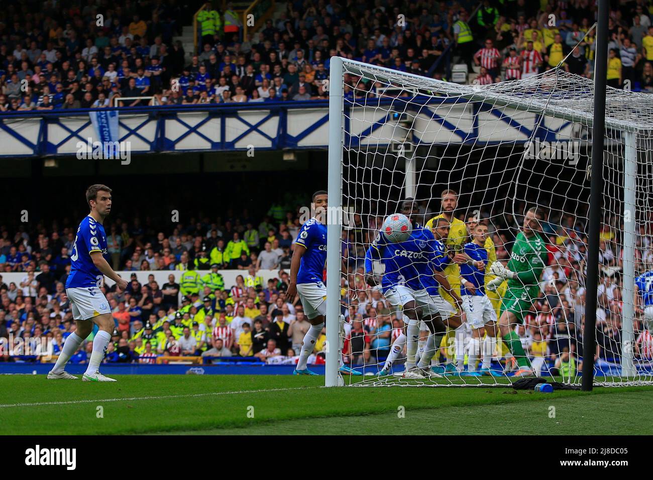 Yoane Wissa #11 di Brentford segna per 2-2 Foto Stock